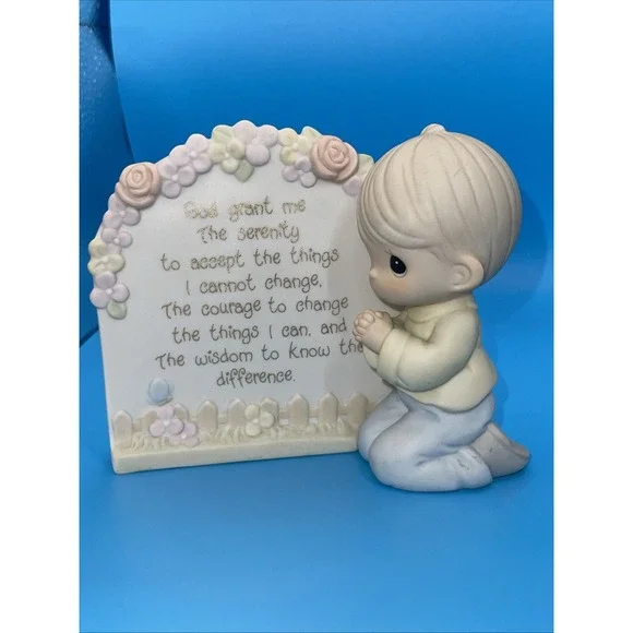 Vintage 1993 Precious MomentsSerenity Prayer‎ BoyPorcelain Figurine 530700